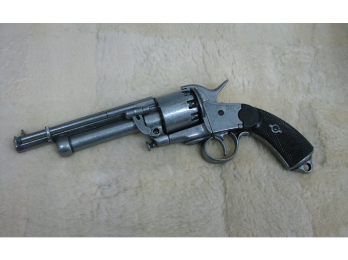 Francouzký revolver Le Mat.1855