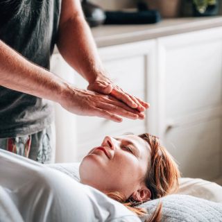 Jaro je tady… čas probudit nejen přírodu, ale i sebe 🌸 Cítíte, že by vaše tělo i mysl potřebovaly nový začátek? Dopřejte...