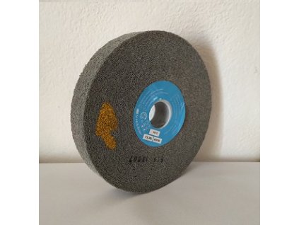 SCOTCH-BRITE™ KOTÚČ NA KONEČNÚ POVRCHOVÚ ÚPRAVU - FINIŠOVACÍ