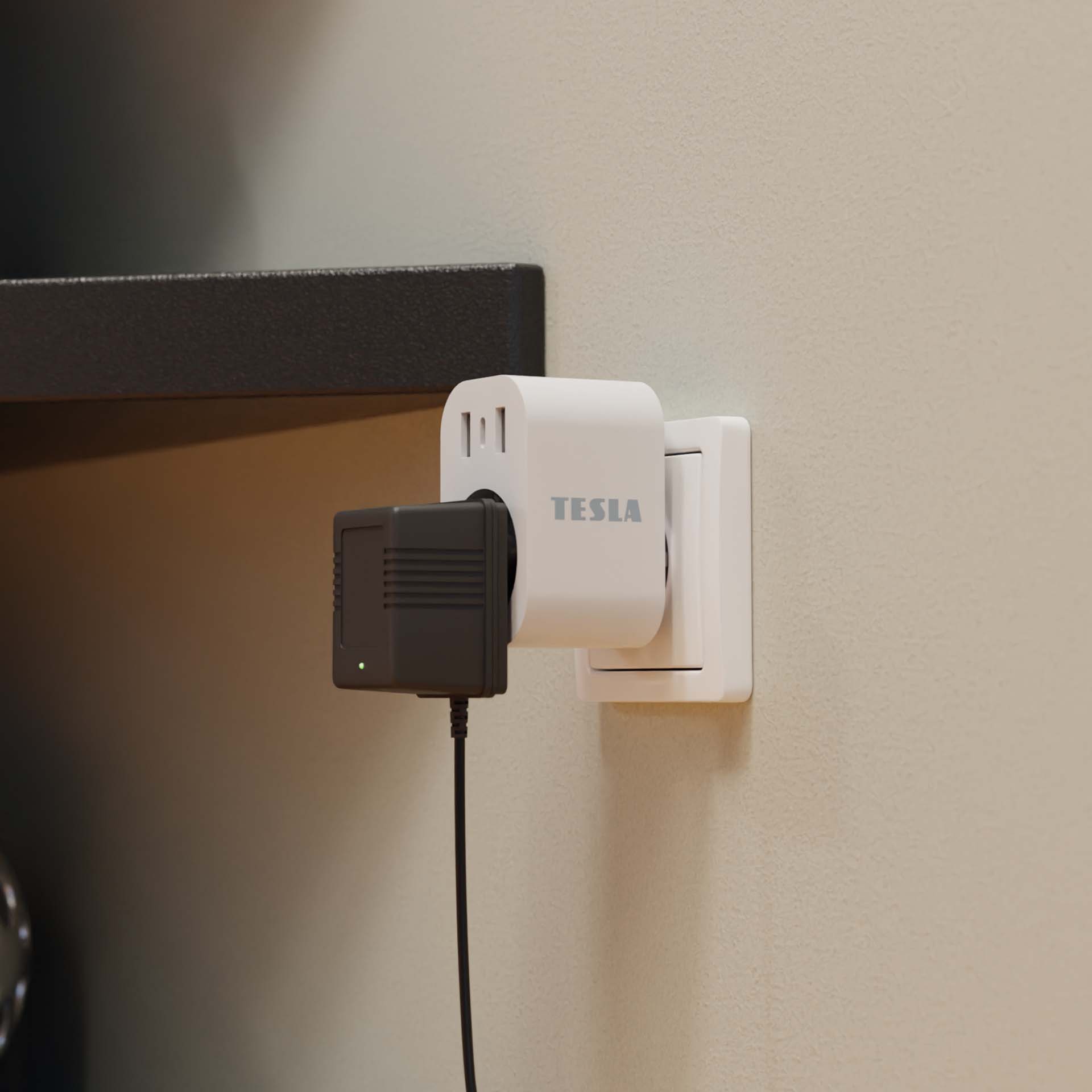 Chytrá zásuvka TESLA Smart Plug SP300 3 USB