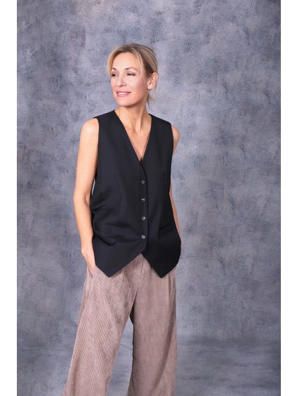 2839RA Vesta větší