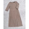 2920R   Šaty se sklady 3/4 rukáv