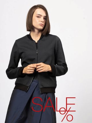 BUNDIČKA/BOMBER naše bundička není jen casual, může být i velmi sofistikovaně cool, nebo elegantní. Vždy záleží na...