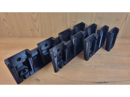 Nástěnný držák baterií Milwaukee M18