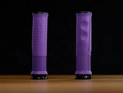 Chromag Format fialové gripy na kolo