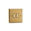 Designový vypínač Tlačítkový vypínač IMPULSE - 2-modulový schodišťový (č.6) 1-pólový KLASICKÉ - kartáčovaná mosaz / mosazná tlačítka, JBES002