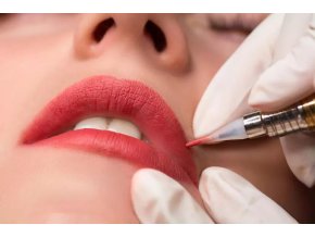 Kurz Permanentný make-up tetovanie pier