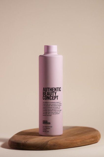 Glow cleanser, authentic beauty concept