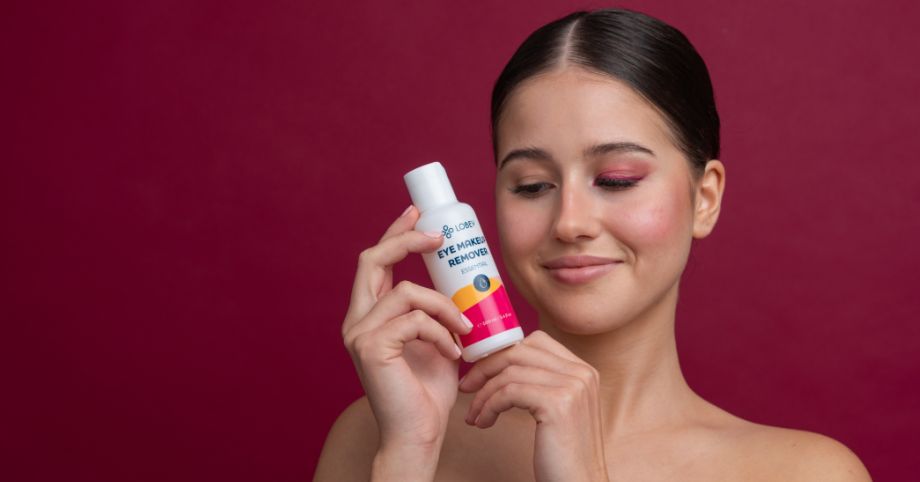 3 zásadné chyby pri odličovaní očí. Nerobíš ich tiež?