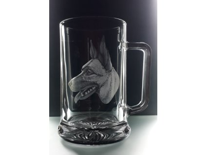 půllitr hlava vlčák