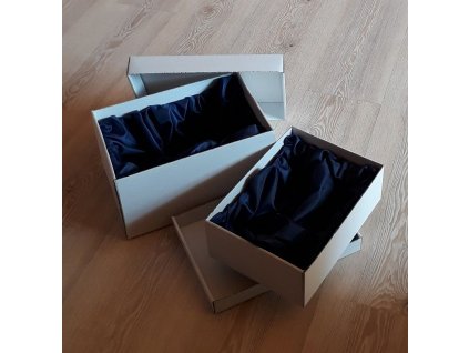 Dárková krabice pro džbán na víno a pro 2ks sklenek na víno