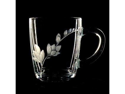 hrneček na čaj nebo kávu 1 ks s motivem květiny Frezie  - ručně ryté (broušené), dárková krabička