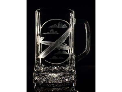 půllitr s větroněm VT 109 Pionýr  - ručně ryté (broušené)