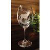 Sklenice na víno 1ks Klara 450ml s rytinou jelena  - ručně ryté (broušené), dárková krabička