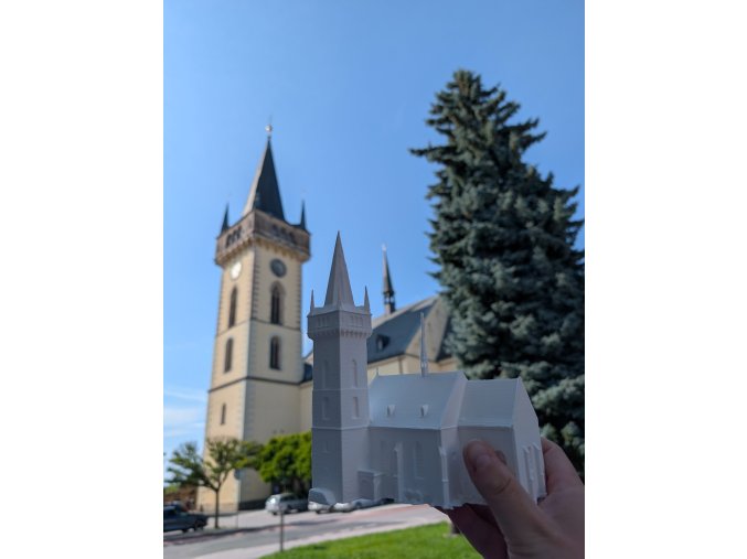 PXL 20250807 141957220 scaled