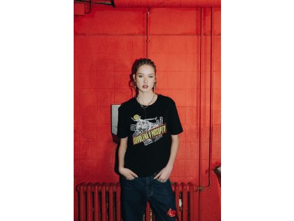 2025 lineup triko Dovolená v moshpitu