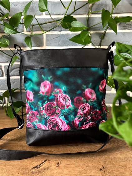 Crossbody kabelka Smaragdově magická (2)