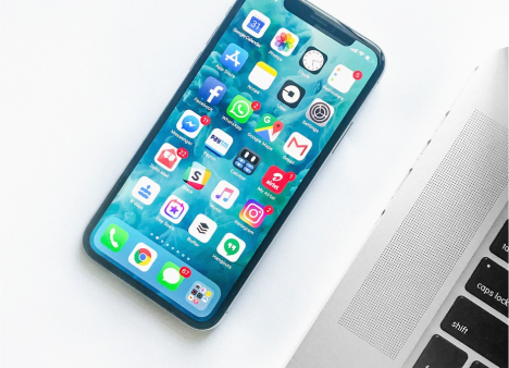 Jak oživit iPhone, který si šel zaplavat?