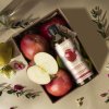 Apple bodywash