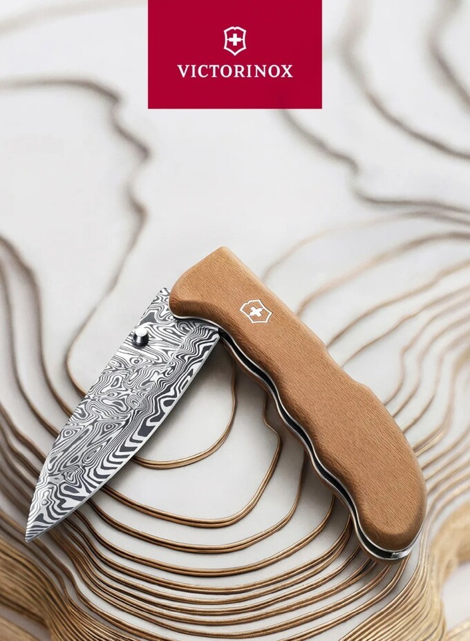 Victorinox Evoke Wood Damast – limitovaná edice 2026