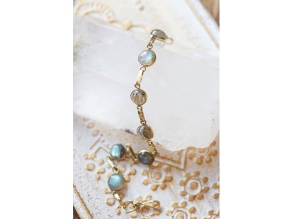 Náramek s kulatými drahokamy (Drahokam Růženín, Materiál Mosaz)