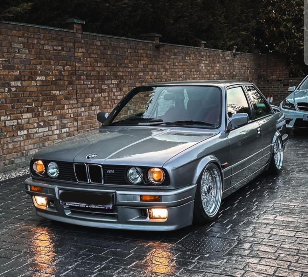 BMW E30 - Klasika Stále V Důležitém Světle