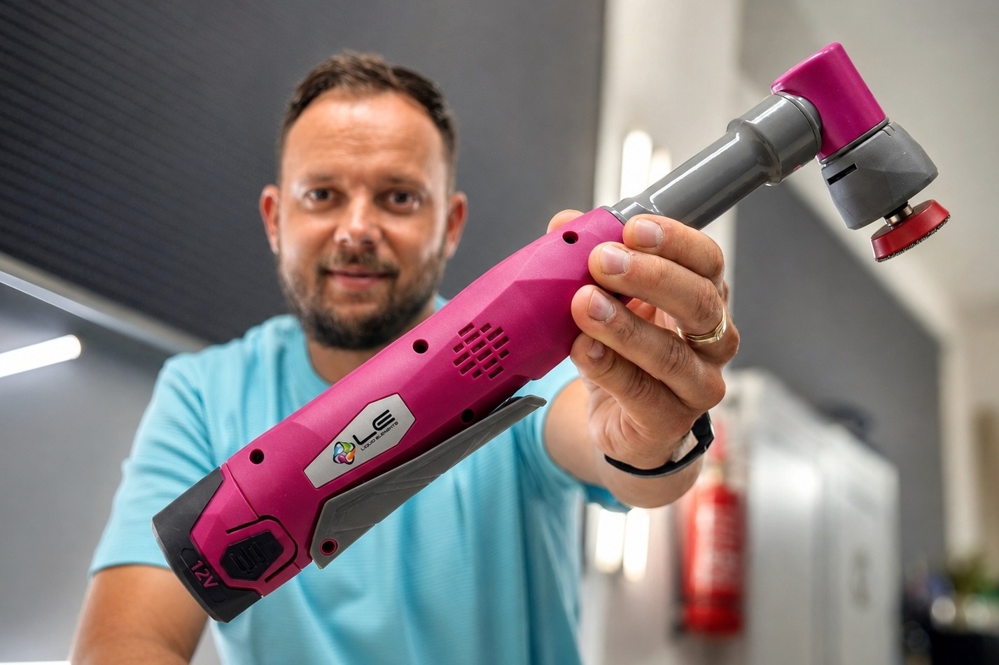 Aku mini leštička Liquid Elements A1000 V3 PINK – ideální na těžko dostupná místa
