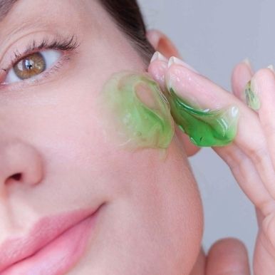 Ako na správny a šetrný peeling tváre