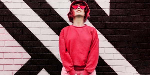 Módní trendy jara 2023. Jaké kousky a barvy nesmí chybět ve vašem šatníku?