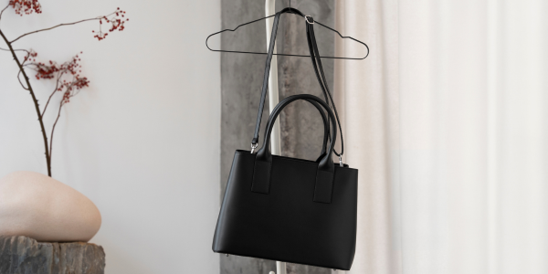 Jak uskladnit kabelky: 3 způsoby, které opravdu fungují