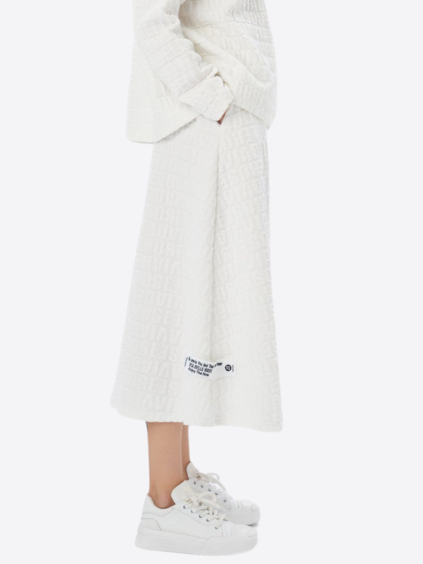 vdr embe white sukna54 (1)