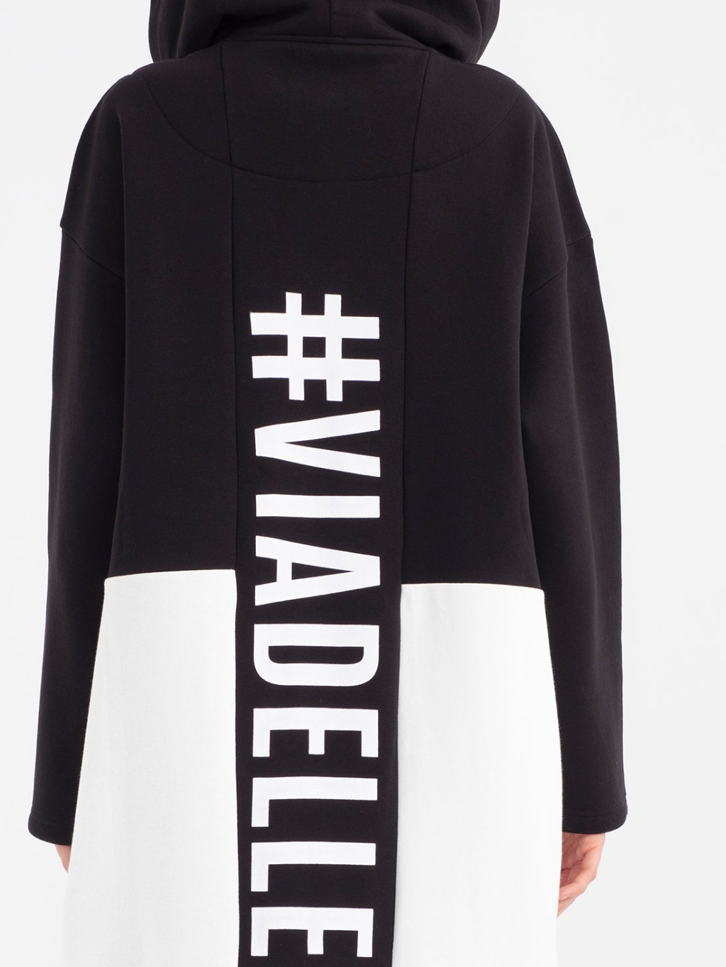 #VDR B&W oversize kardigán Veľkosť: M – Obrázok 5