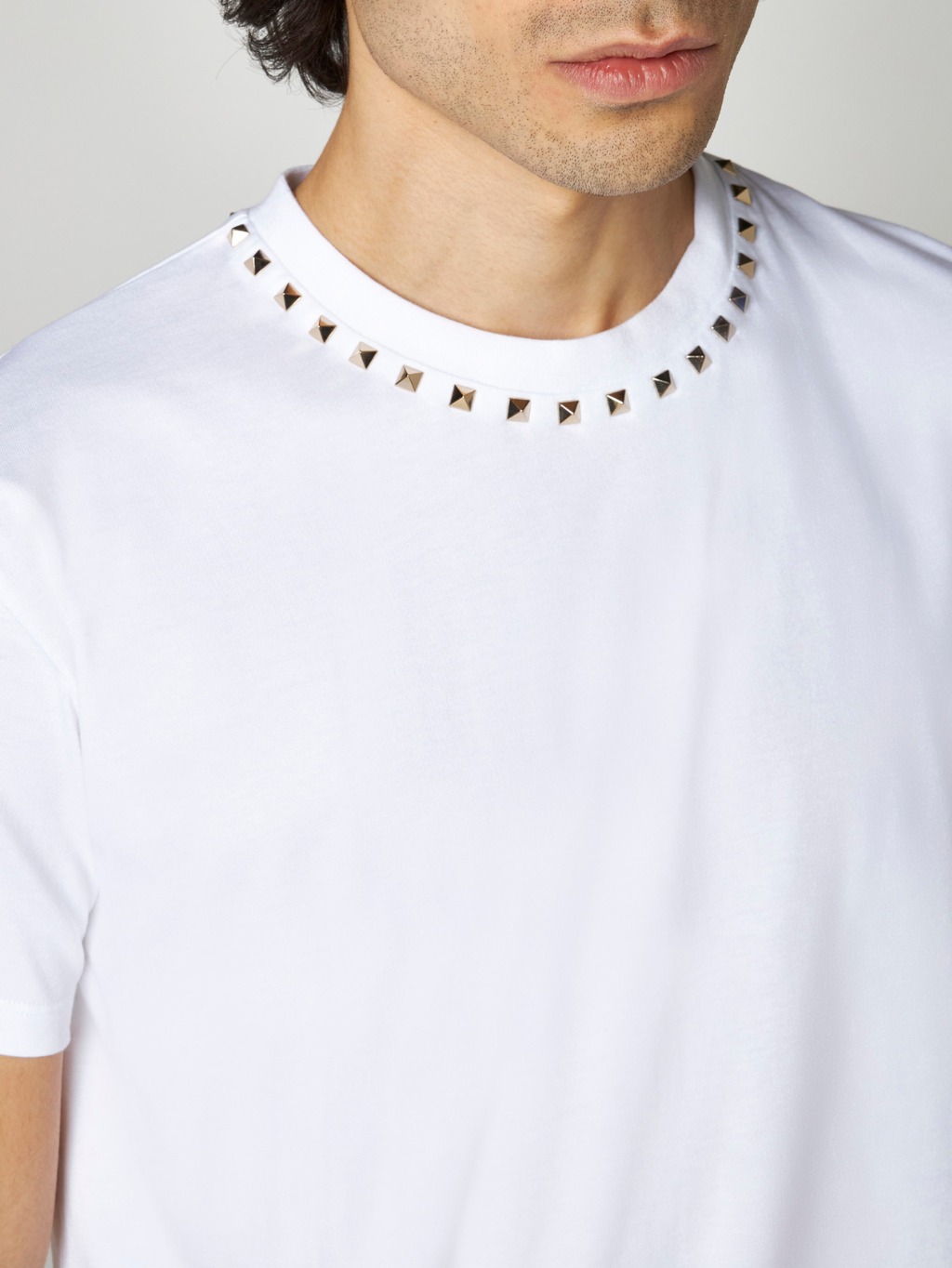 VALENTINO Studs White tričko Veľkosť: M – Obrázok 4