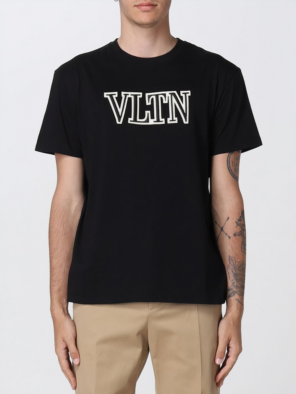 VALENTINO Embroidered Logo Black tričko Veľkosť: L
