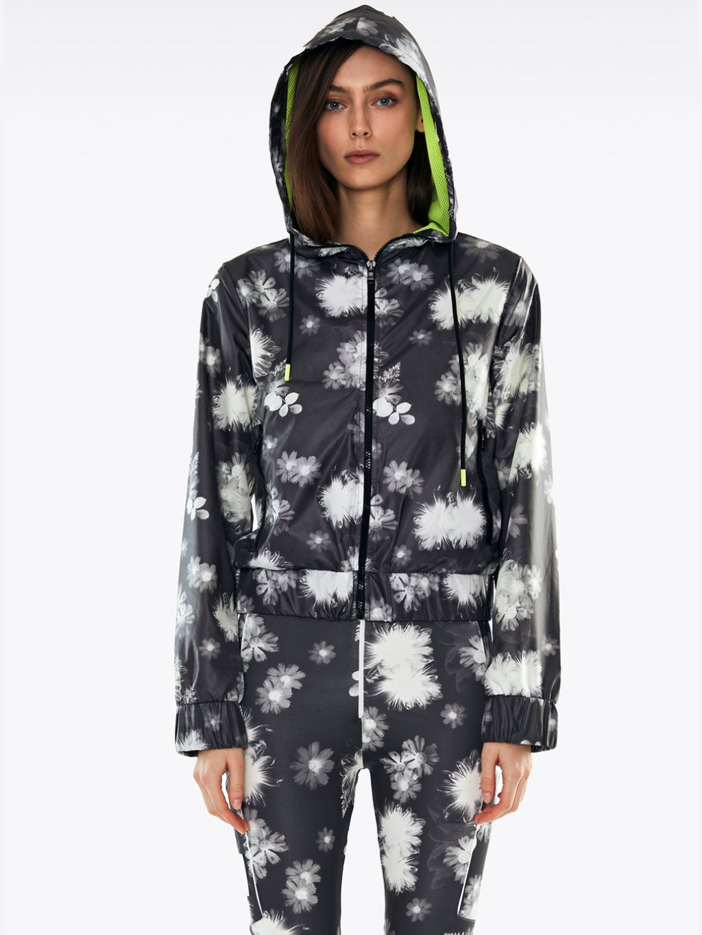 #VDR Floral Black bombera S