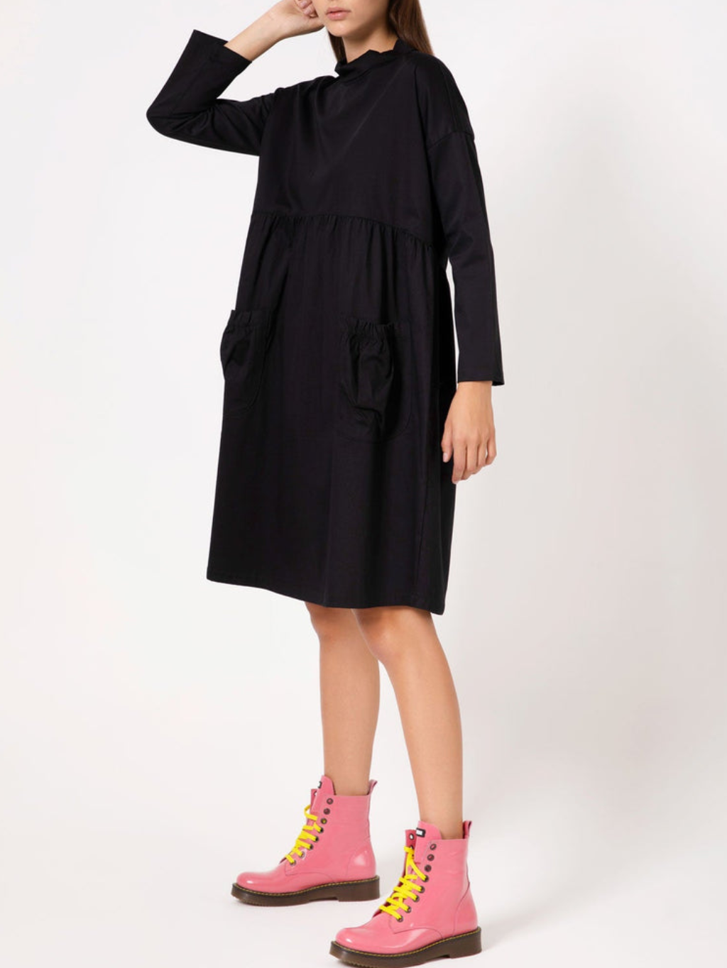 #VDR Comfy Black šaty Veľkosť: L