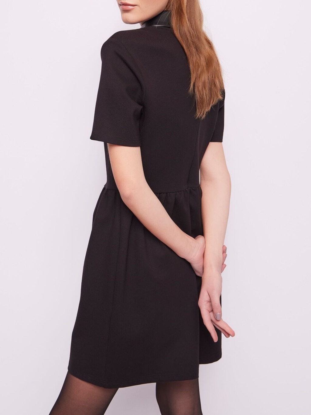 GAUDI Polo Black šaty Veľkosť: M