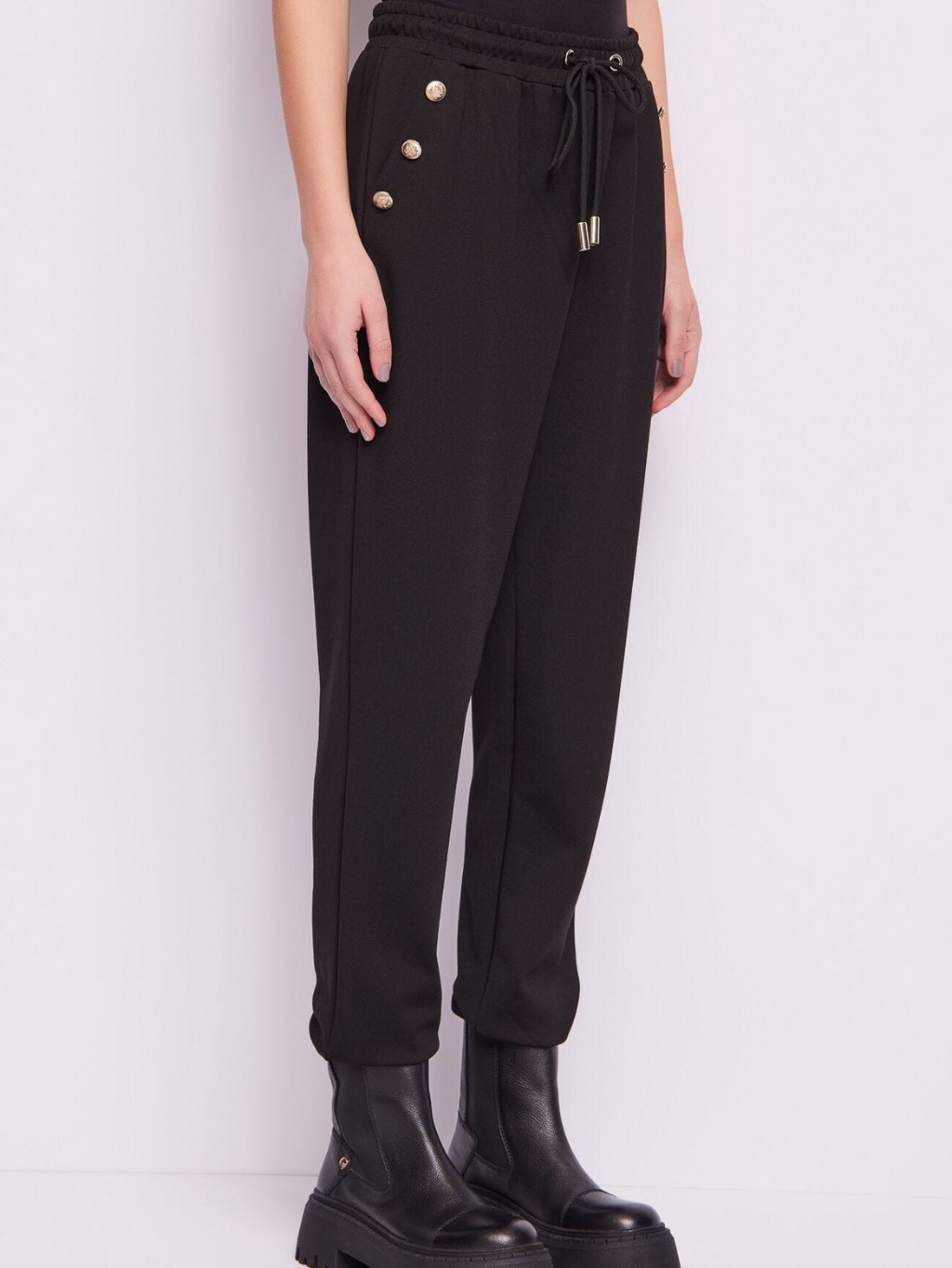 GAUDI Buttons Black joggery Veľkosť: M