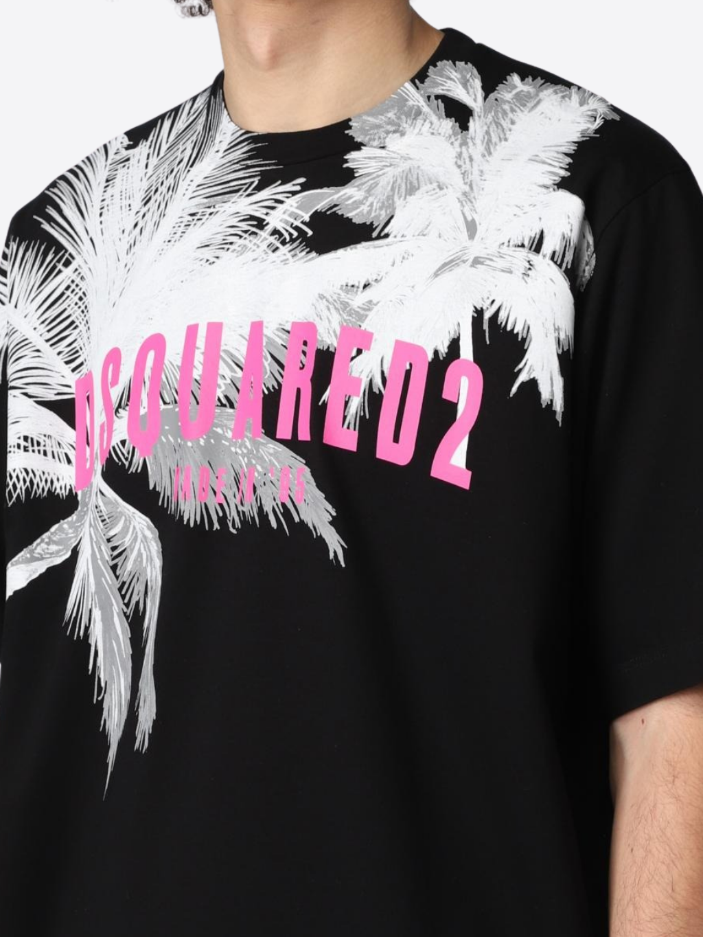 DSQUARED2 Palms Black tričko Veľkosť: XS – Obrázok 4