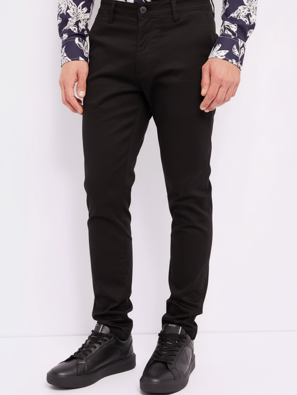 GAUDI Elegant Black nohavice Veľkosť: 32/L