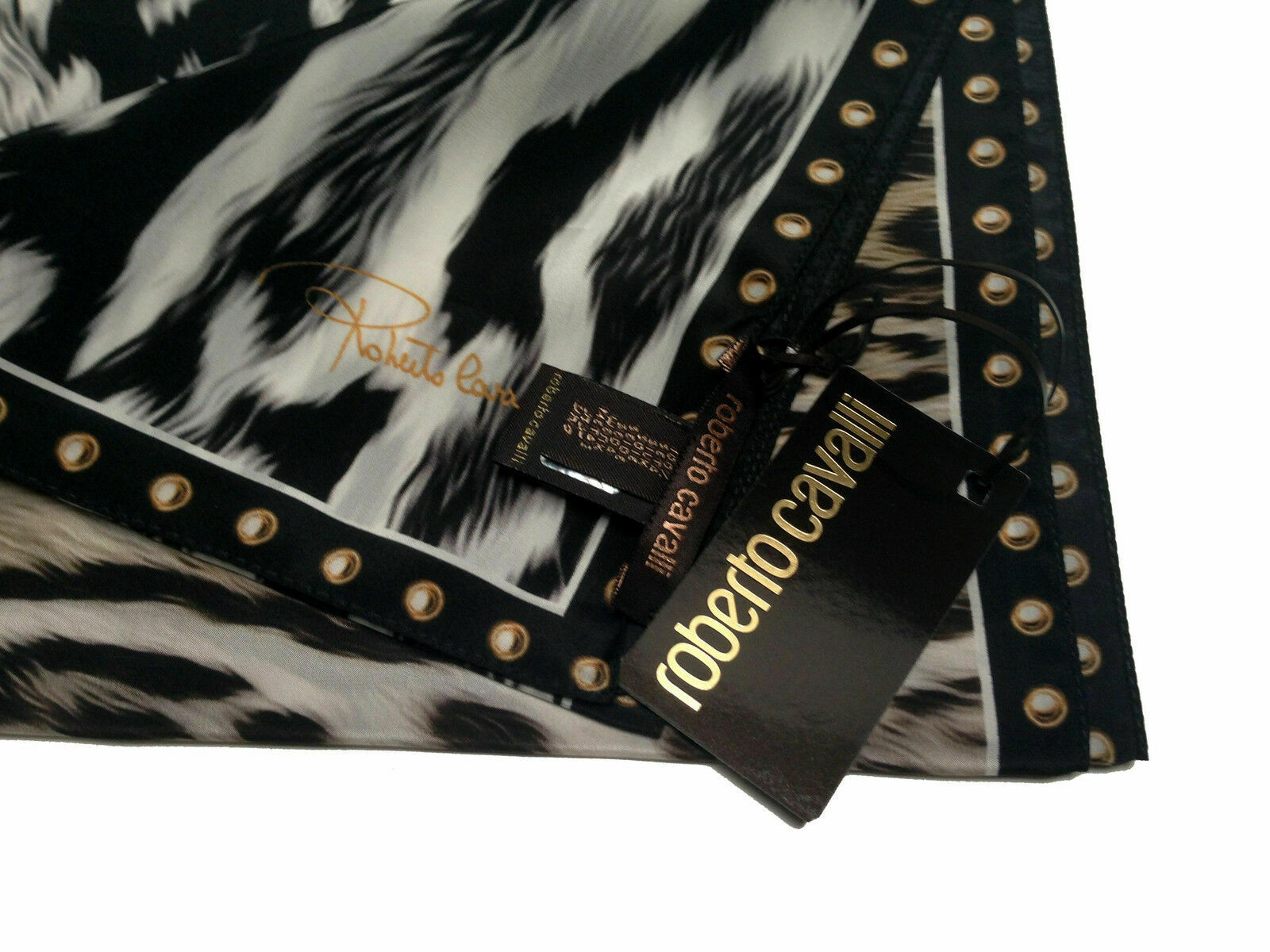 Roberto Cavalli šatka