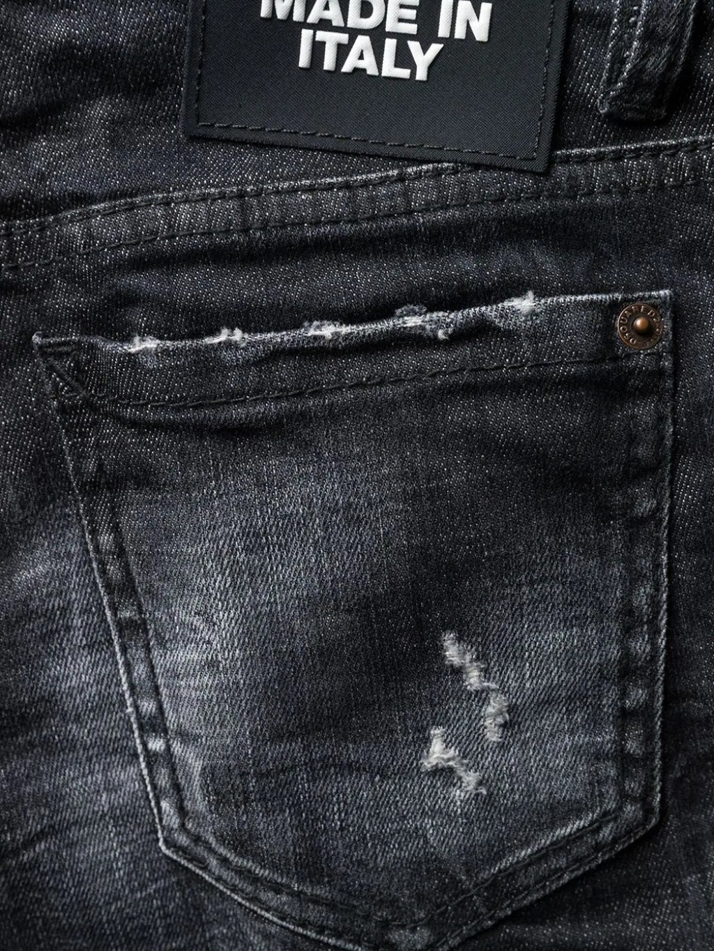 DSQUARED2 Distressed Tapered rifle Veľkosť: L – Obrázok 4