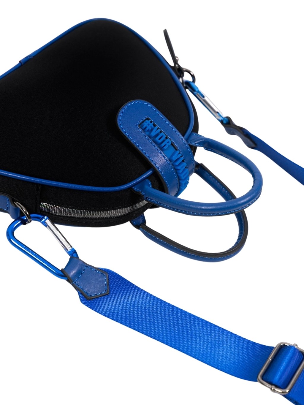 #VDR #VDR Pyramid crossbody kabelka