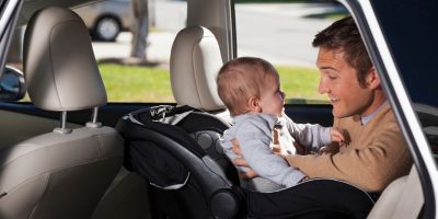 Ako na nevoľnosť pri cestovaní u detí?