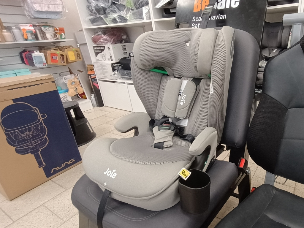 autosedačka Joie i-Irvana Max aj na predajni 123kociky v považskej bystrici