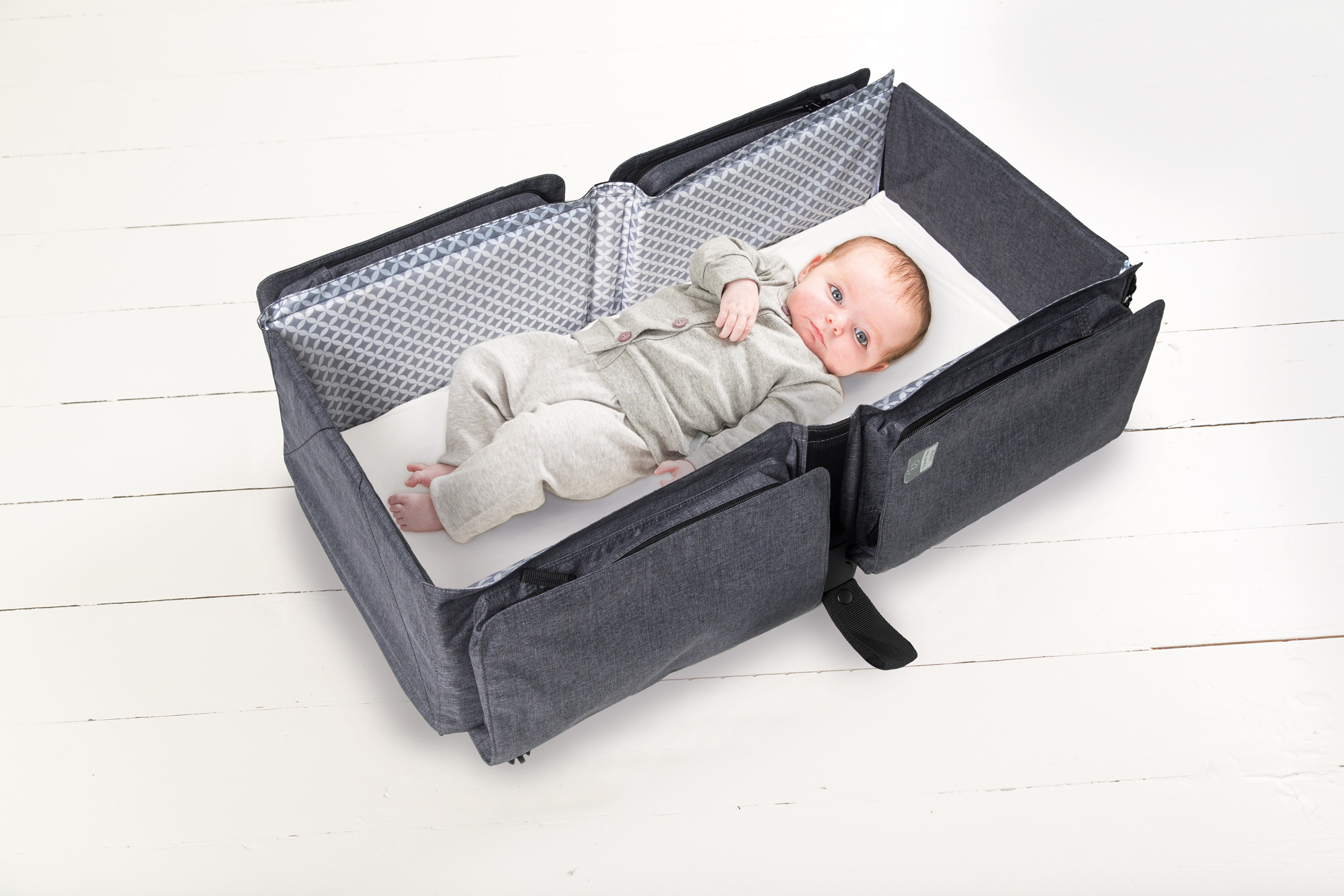 Doomoo Baby travel prebaľovacia a prenosná taška