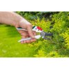 379749 1 verto nuzky na vetve a kere 15g207 18mm