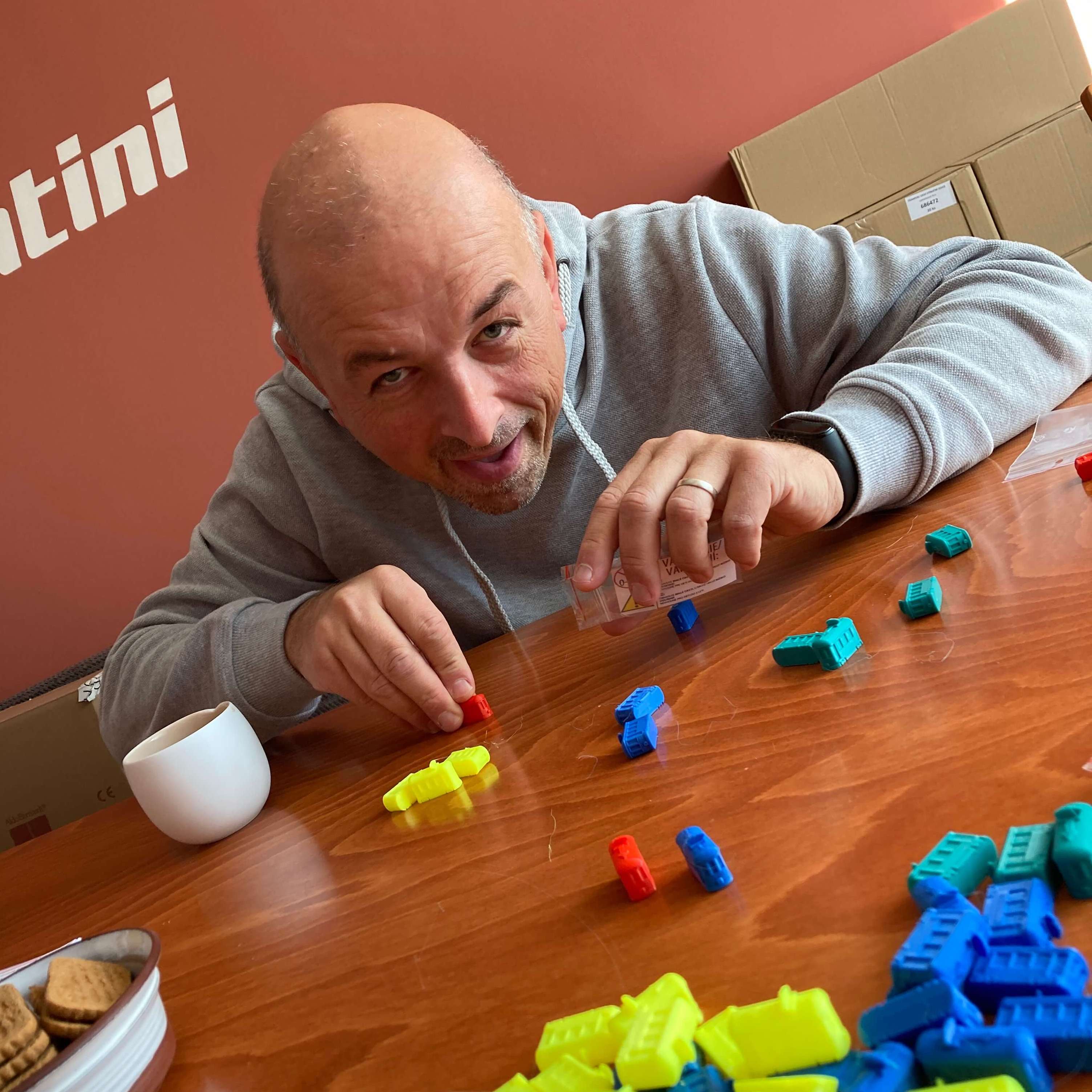 Neuvěřitelná cesta jedné krabice s CK Zásilkovna.cz