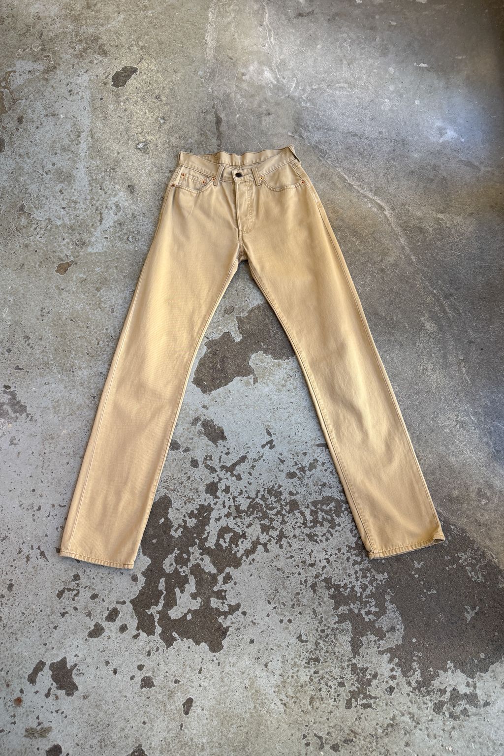 229368 vintage bezove dziny levi s
