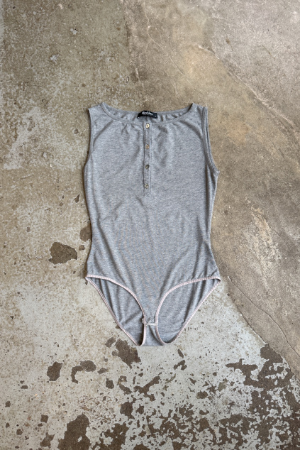 Šedé Body Marella